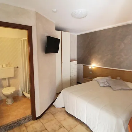 Avogadro Hotel